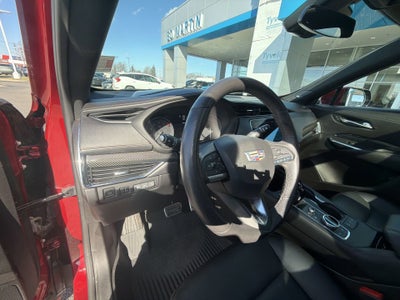 2023 Cadillac XT4 Sport