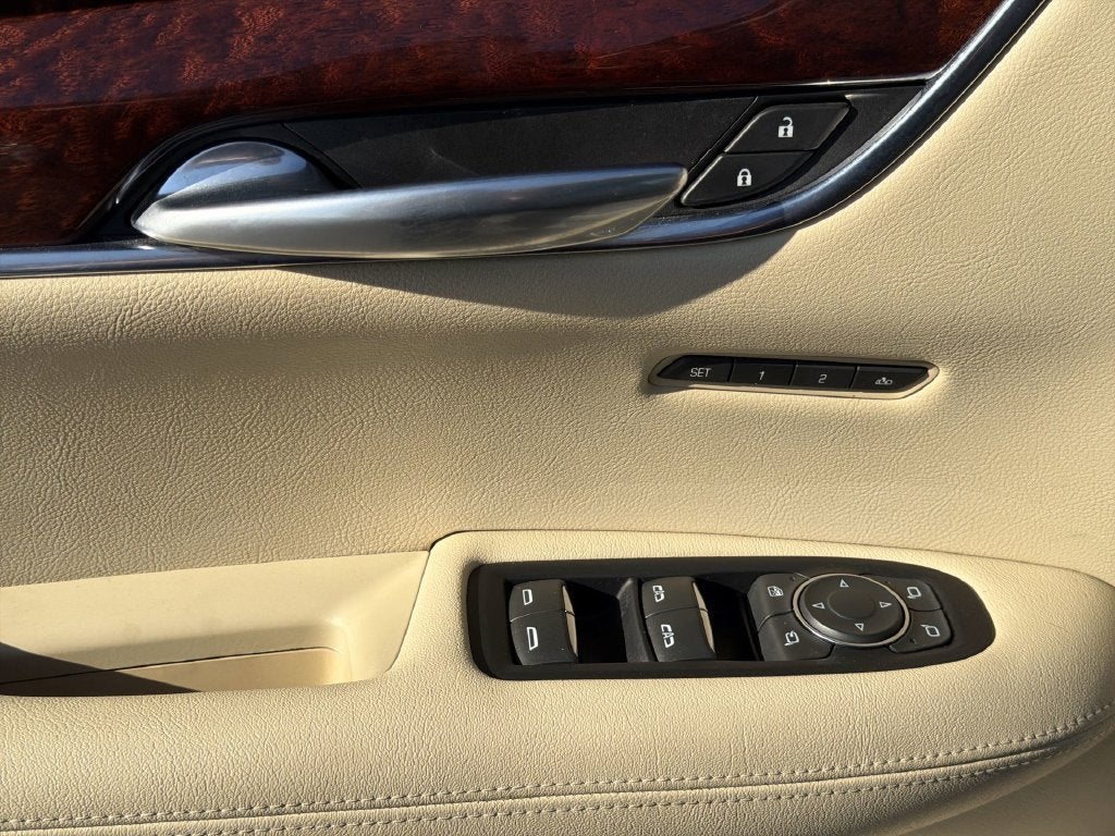 2018 Cadillac XT5 Luxury FWD