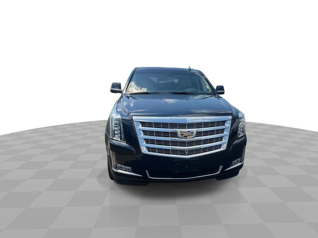 2018 Cadillac Escalade Luxury