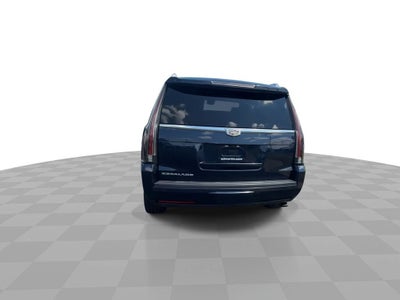 2018 Cadillac Escalade Luxury
