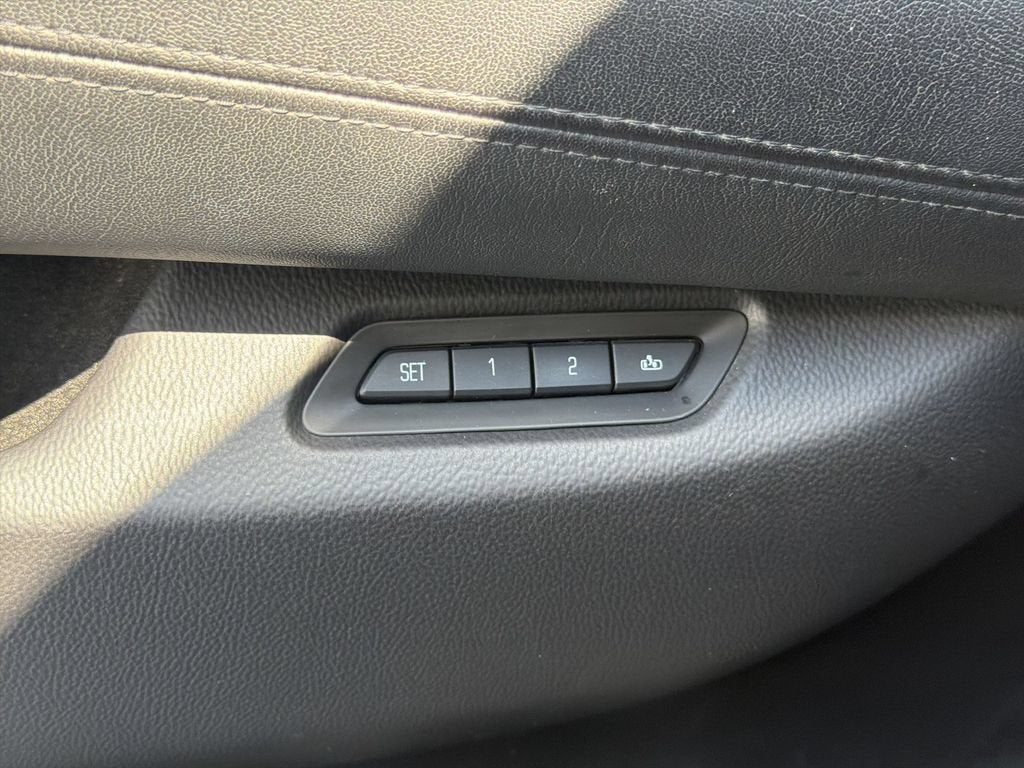 2015 Cadillac Escalade Luxury