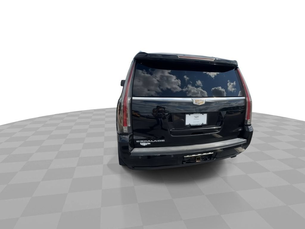 2015 Cadillac Escalade Luxury
