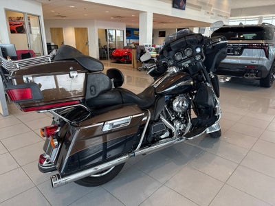 2013 Harley-Davidson Electra Glide Ultra Limited Base