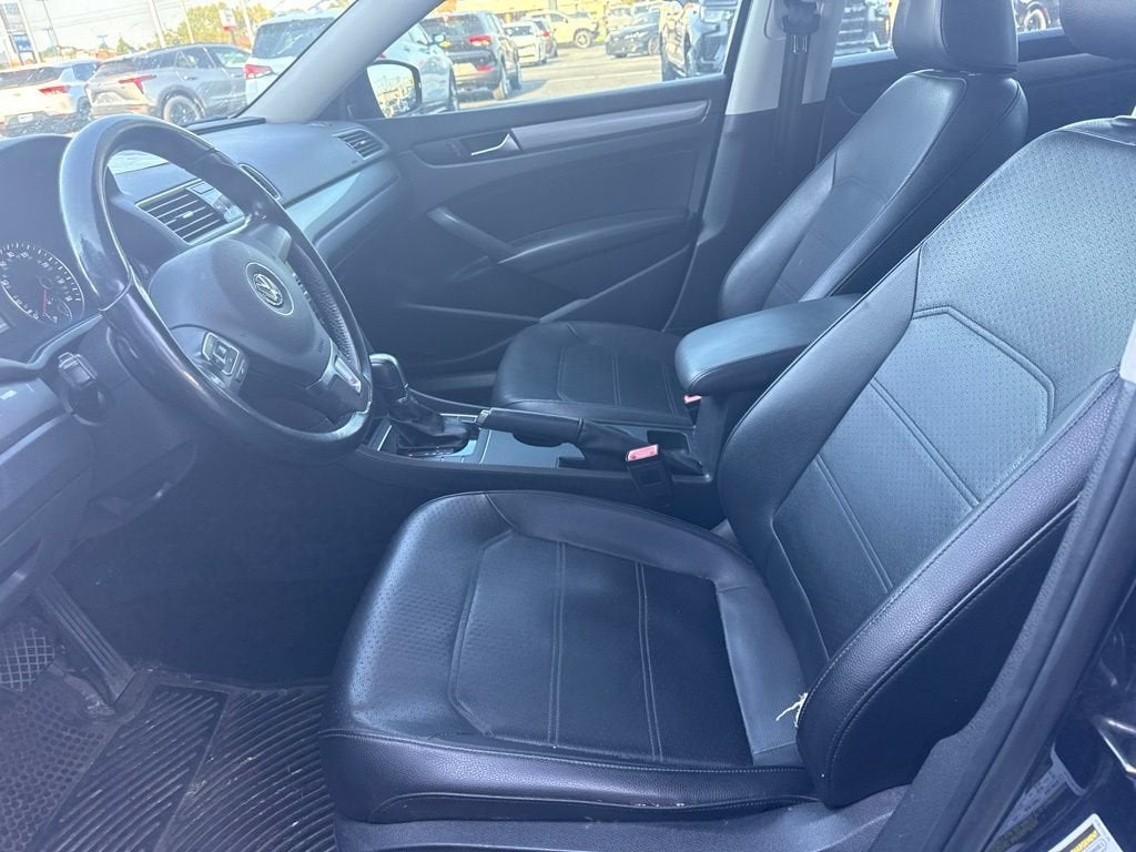 2014 Volkswagen Passat S