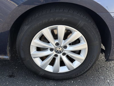 2014 Volkswagen Passat S