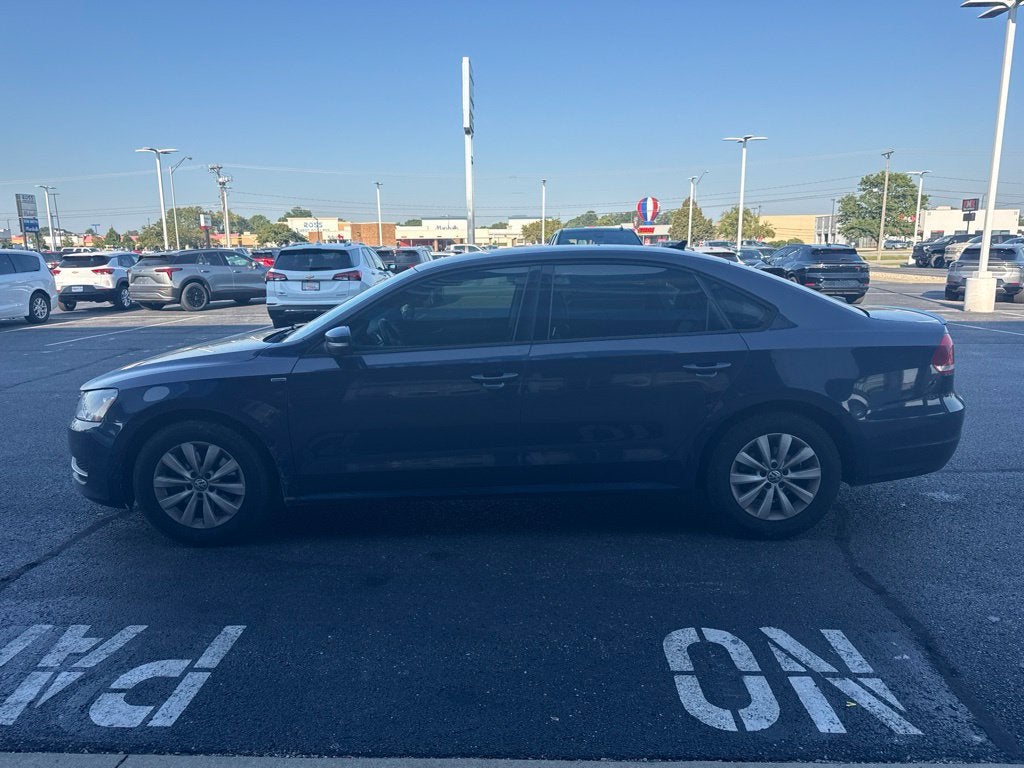 2014 Volkswagen Passat S