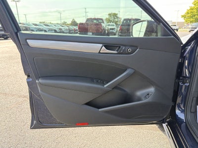 2014 Volkswagen Passat S