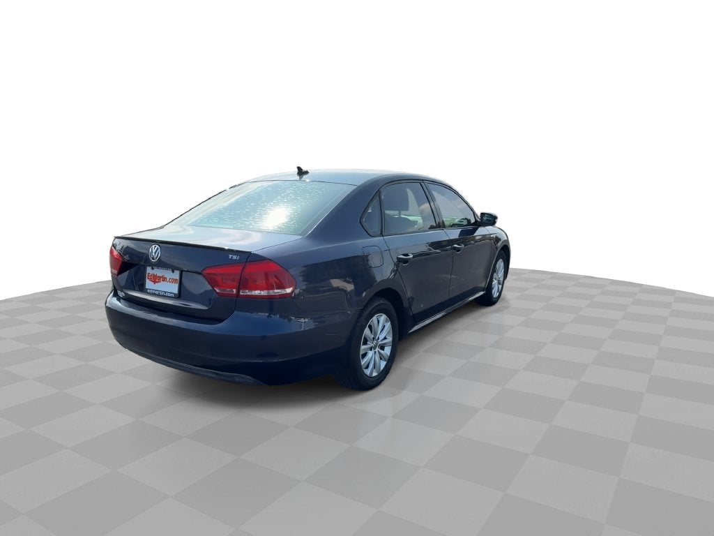 2014 Volkswagen Passat S