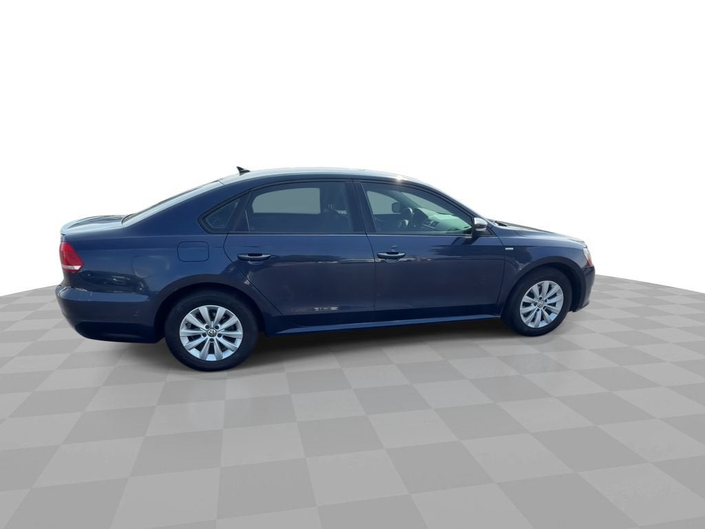 2014 Volkswagen Passat S