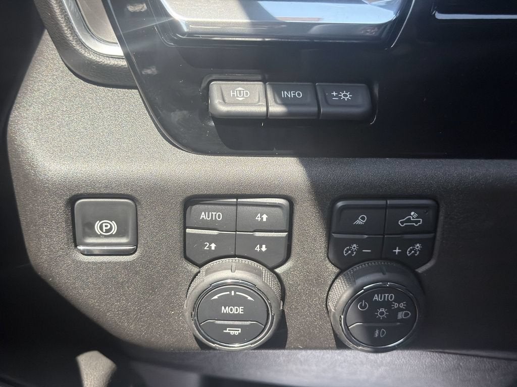 2025 Chevrolet Silverado 3500 HD LTZ