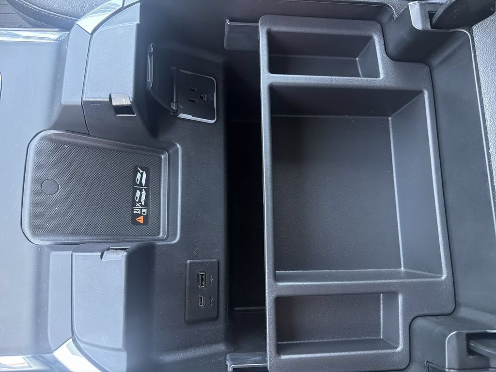 2025 Chevrolet Silverado 3500 HD LTZ