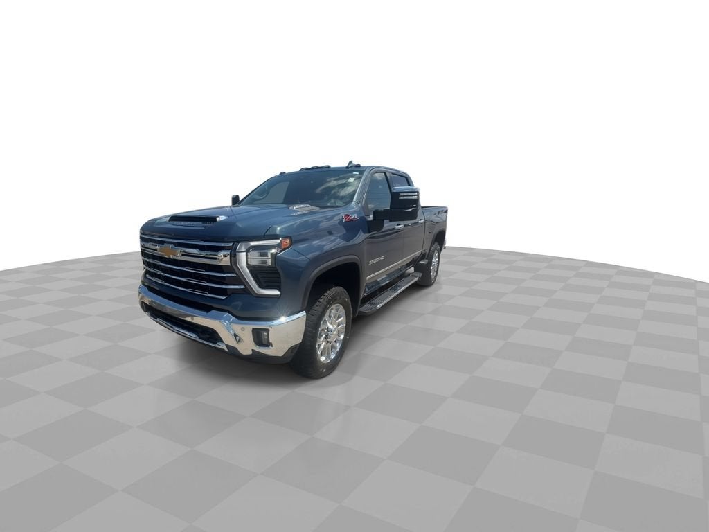 2025 Chevrolet Silverado 3500 HD LTZ
