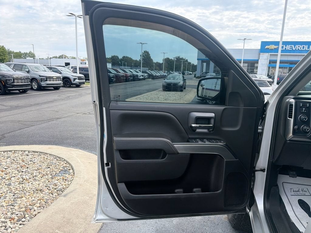 2019 Chevrolet Silverado LD LT