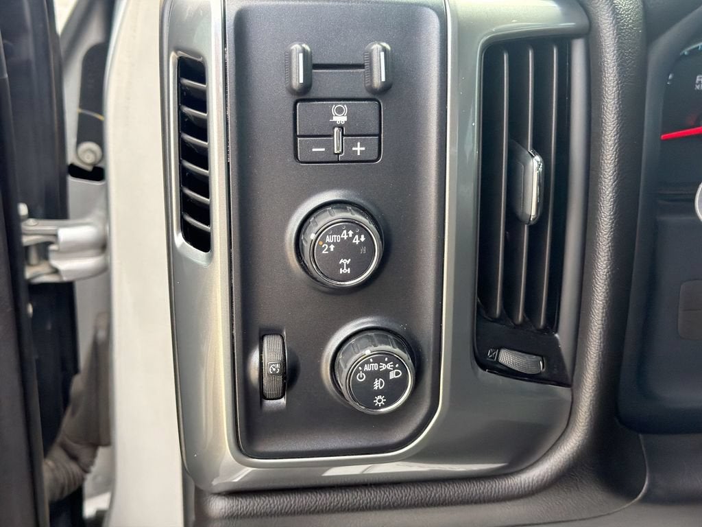 2019 Chevrolet Silverado LD LT