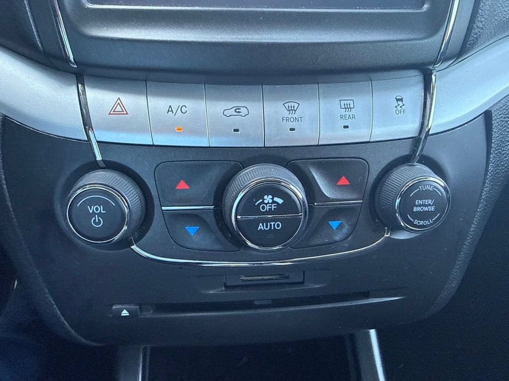 2018 Dodge Journey SE