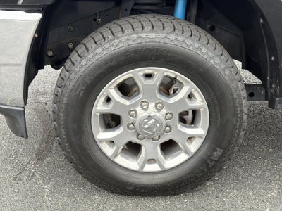 2022 RAM 2500 Laramie Crew Cab 4x4 6'4" Box