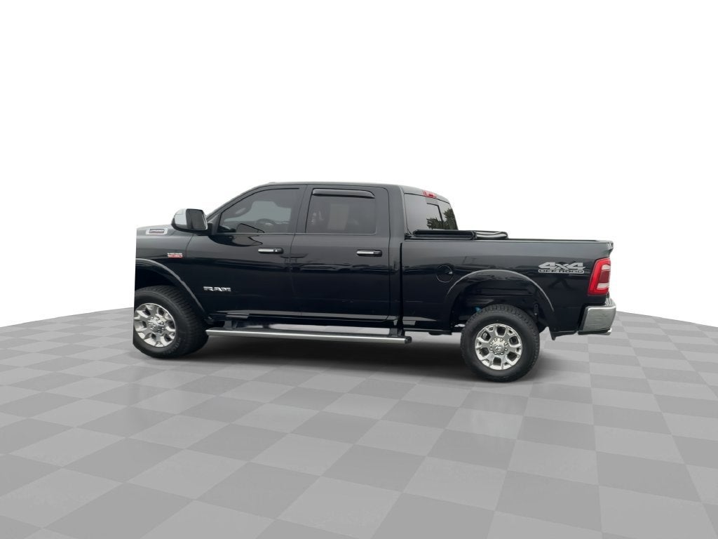 2022 RAM 2500 Laramie Crew Cab 4x4 6'4" Box