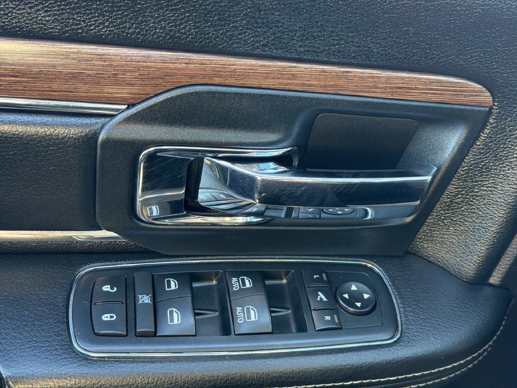 2016 RAM 2500 Laramie