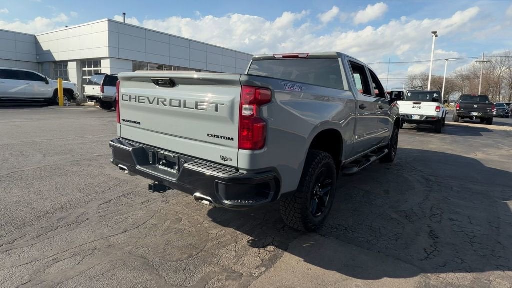 2024 Chevrolet Silverado 1500 Custom Trail Boss