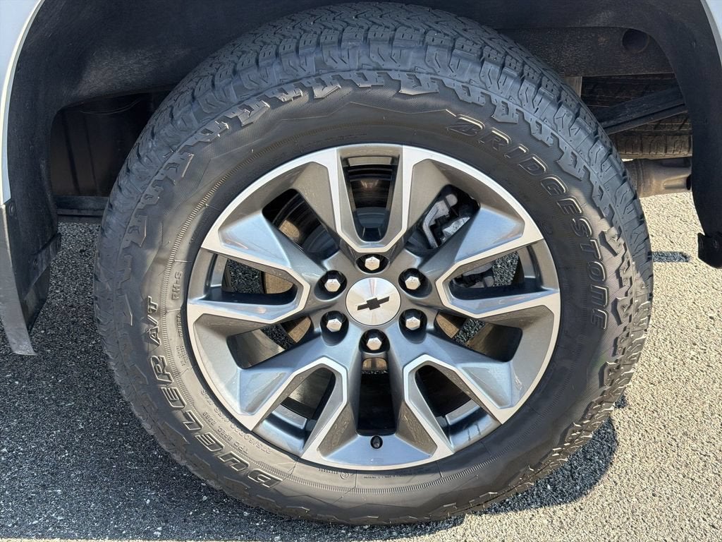 2025 Chevrolet Silverado 1500 RST