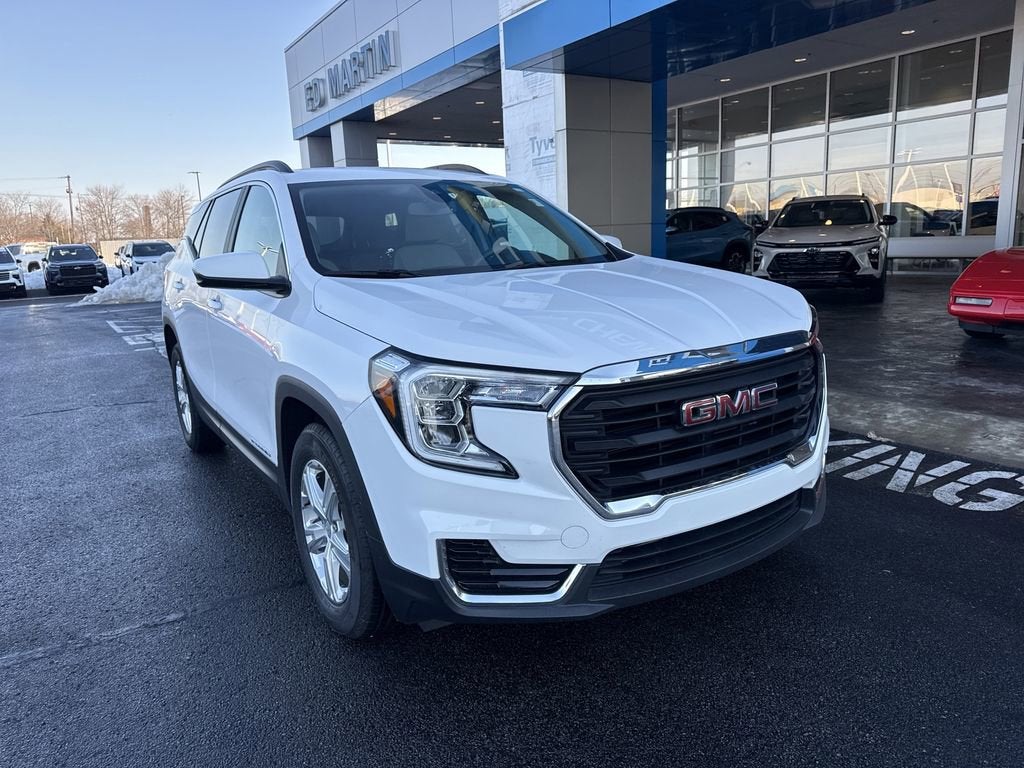 2022 GMC Terrain SLE