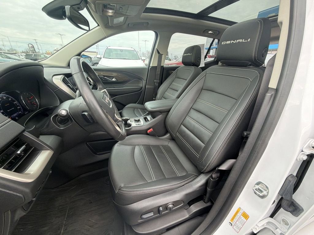 2022 GMC Terrain Denali