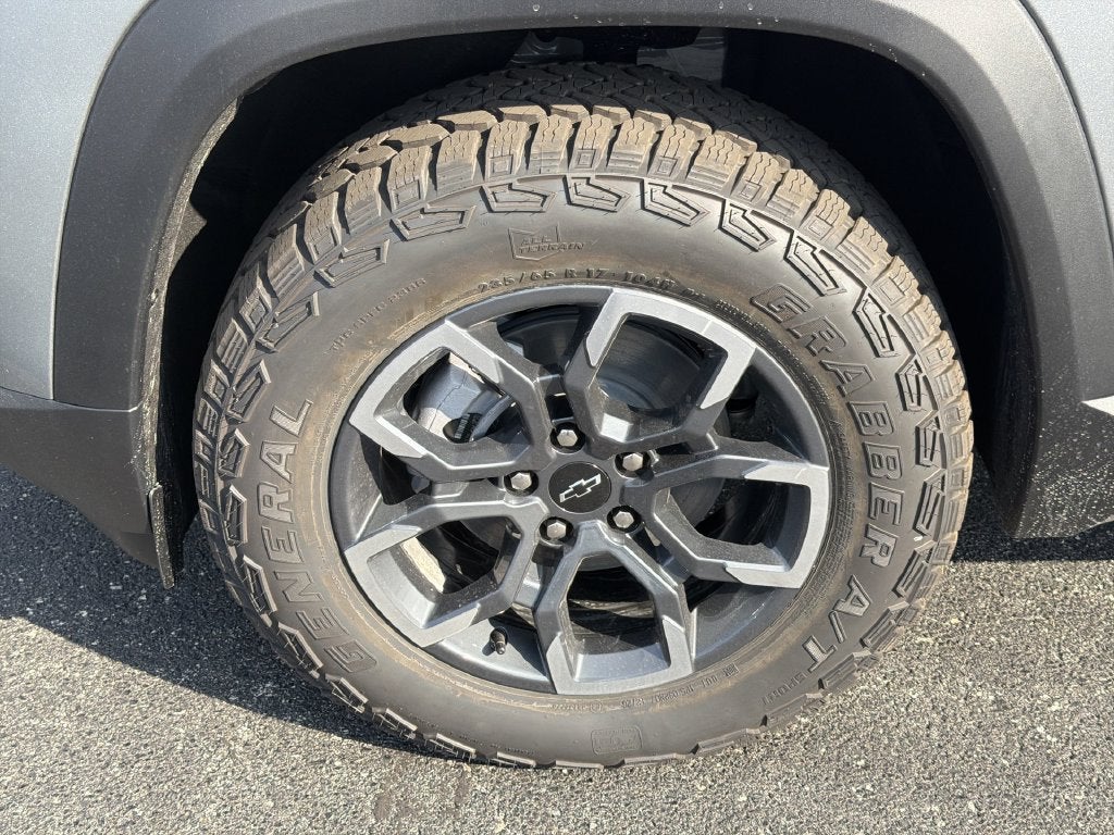 2027 Chevrolet Equinox ACTIV
