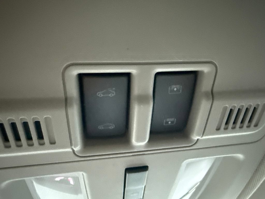 2011 Cadillac SRX Luxury Collection