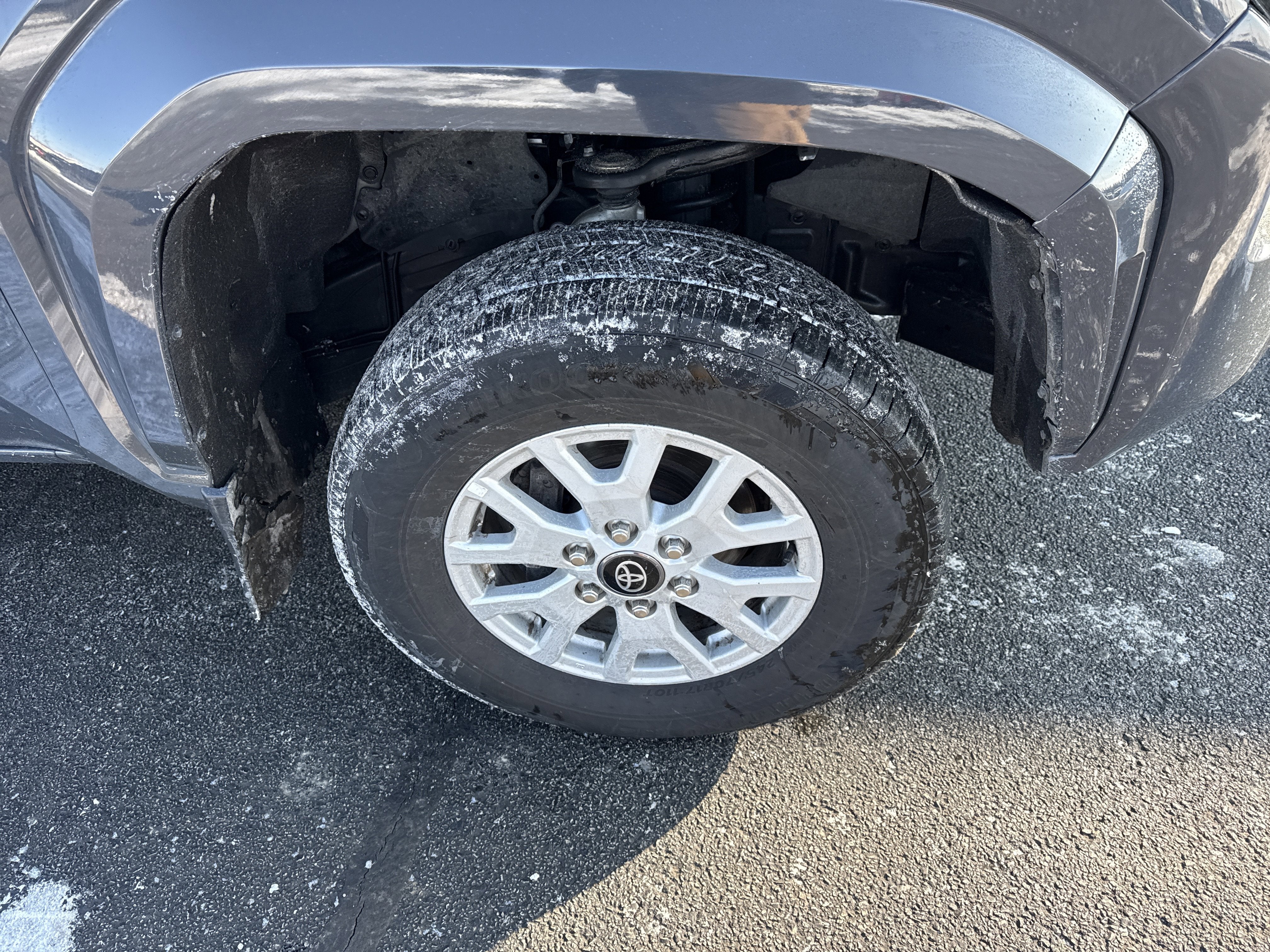 2024 Toyota Tacoma 4WD SR