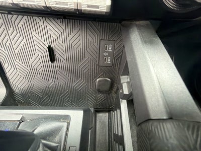 2024 Toyota Tacoma 4WD SR