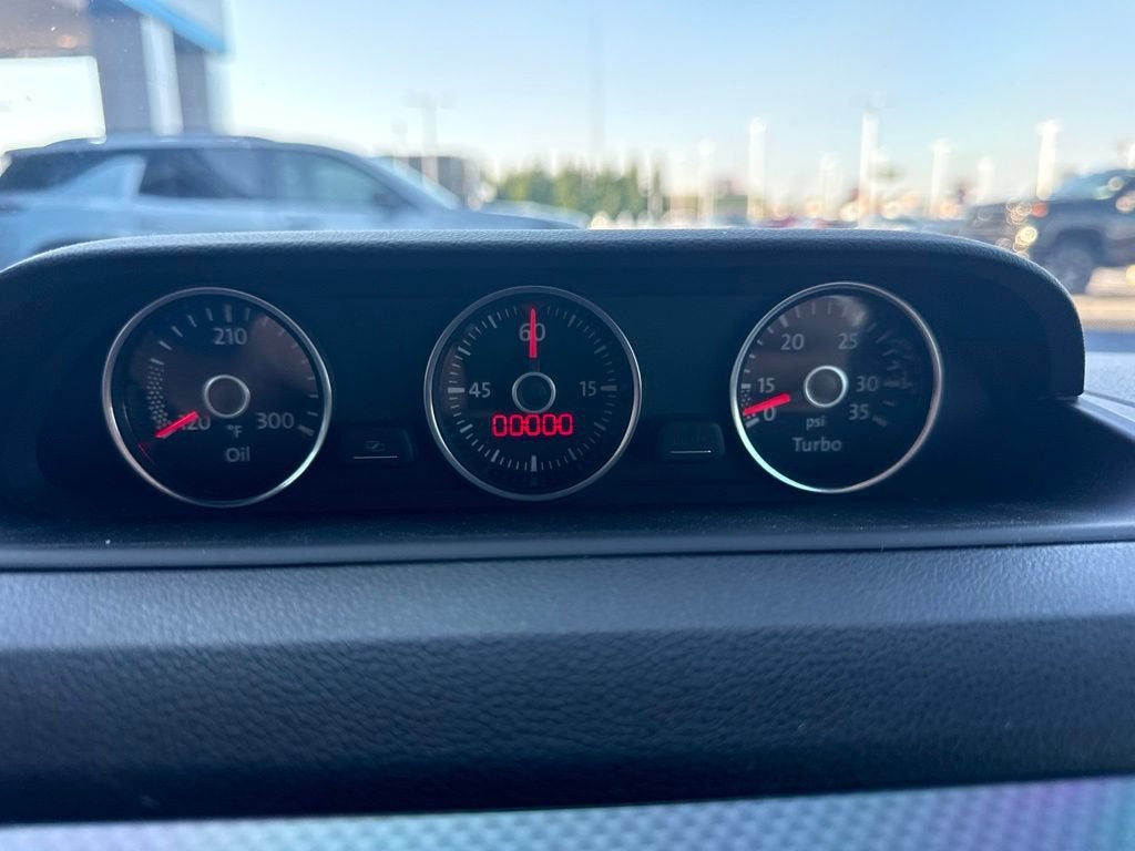 2012 Volkswagen Beetle 2.0T Turbo
