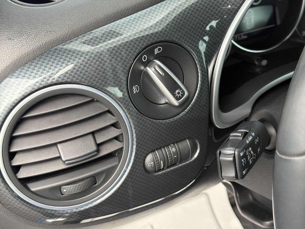 2012 Volkswagen Beetle 2.0T Turbo