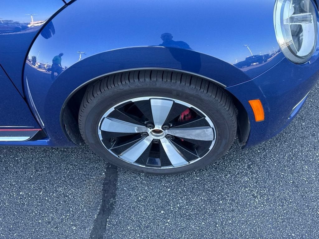 2012 Volkswagen Beetle 2.0T Turbo
