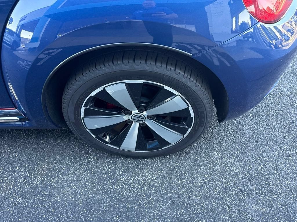 2012 Volkswagen Beetle 2.0T Turbo