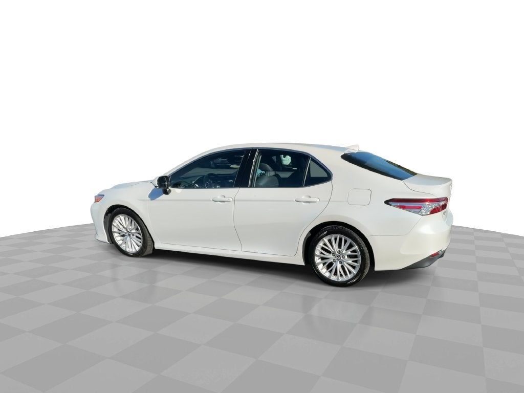 2018 Toyota Camry XLE