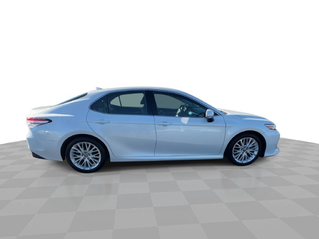 2018 Toyota Camry XLE