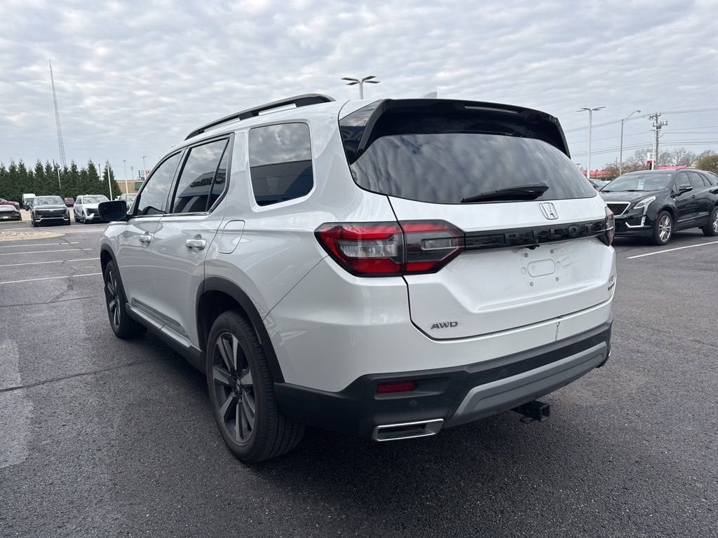 2023 Honda Pilot Touring