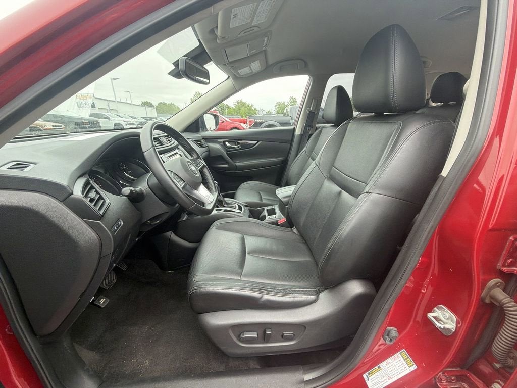 2017 Nissan Rogue SL