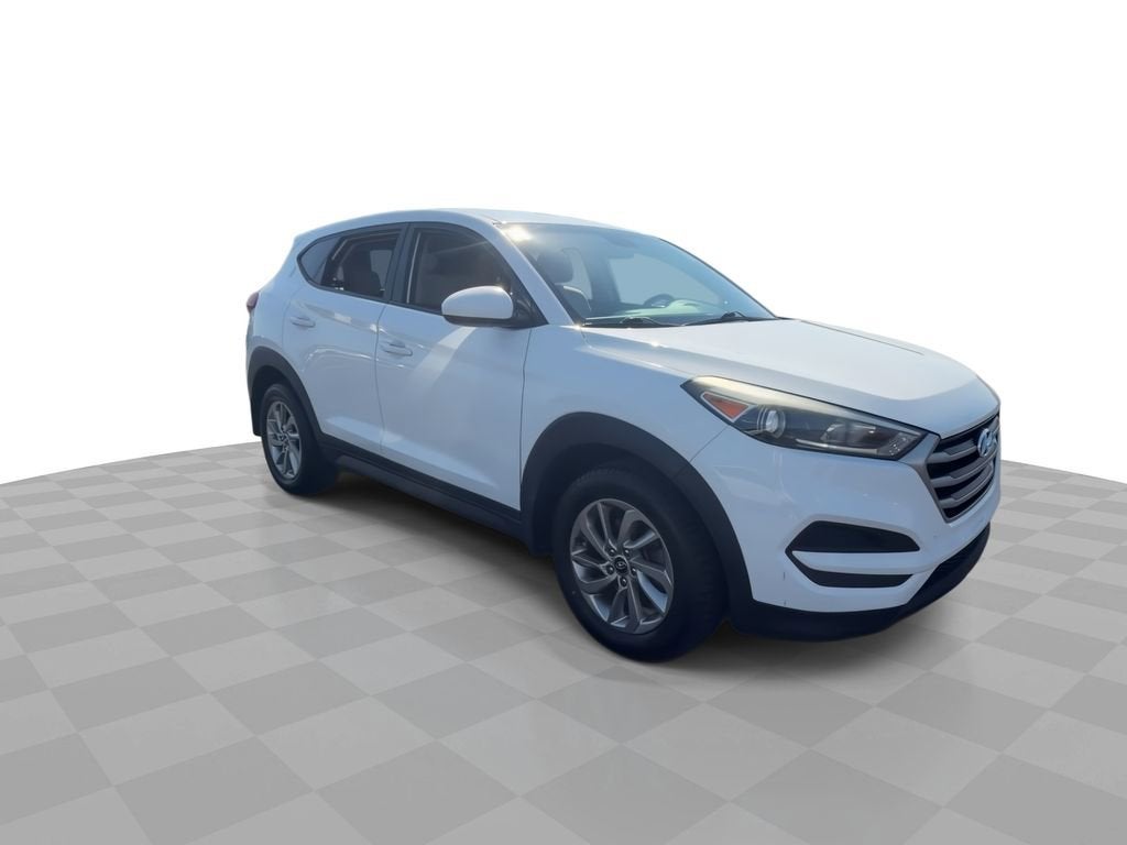 Used 2017 Hyundai Tucson SE with VIN KM8J23A43HU339031 for sale in Anderson, IN