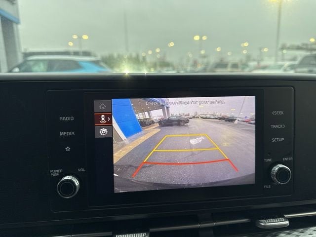 2023 Kia Carnival LX