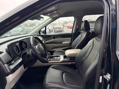 2023 Kia Carnival LX