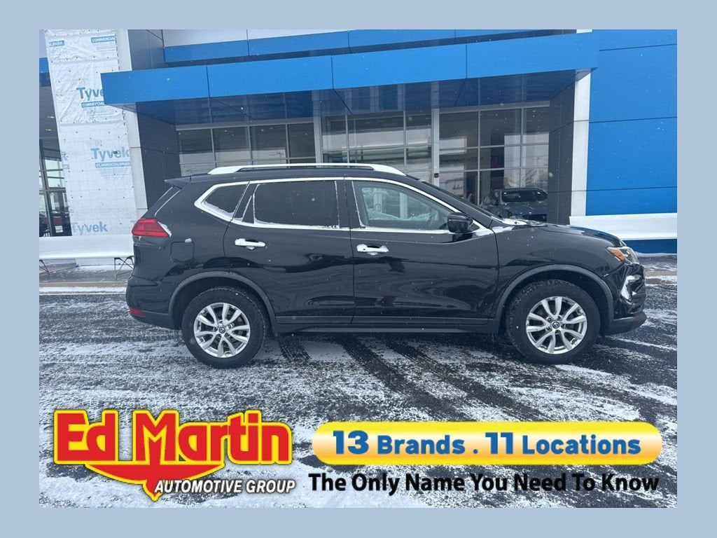 2017 Nissan Rogue SV