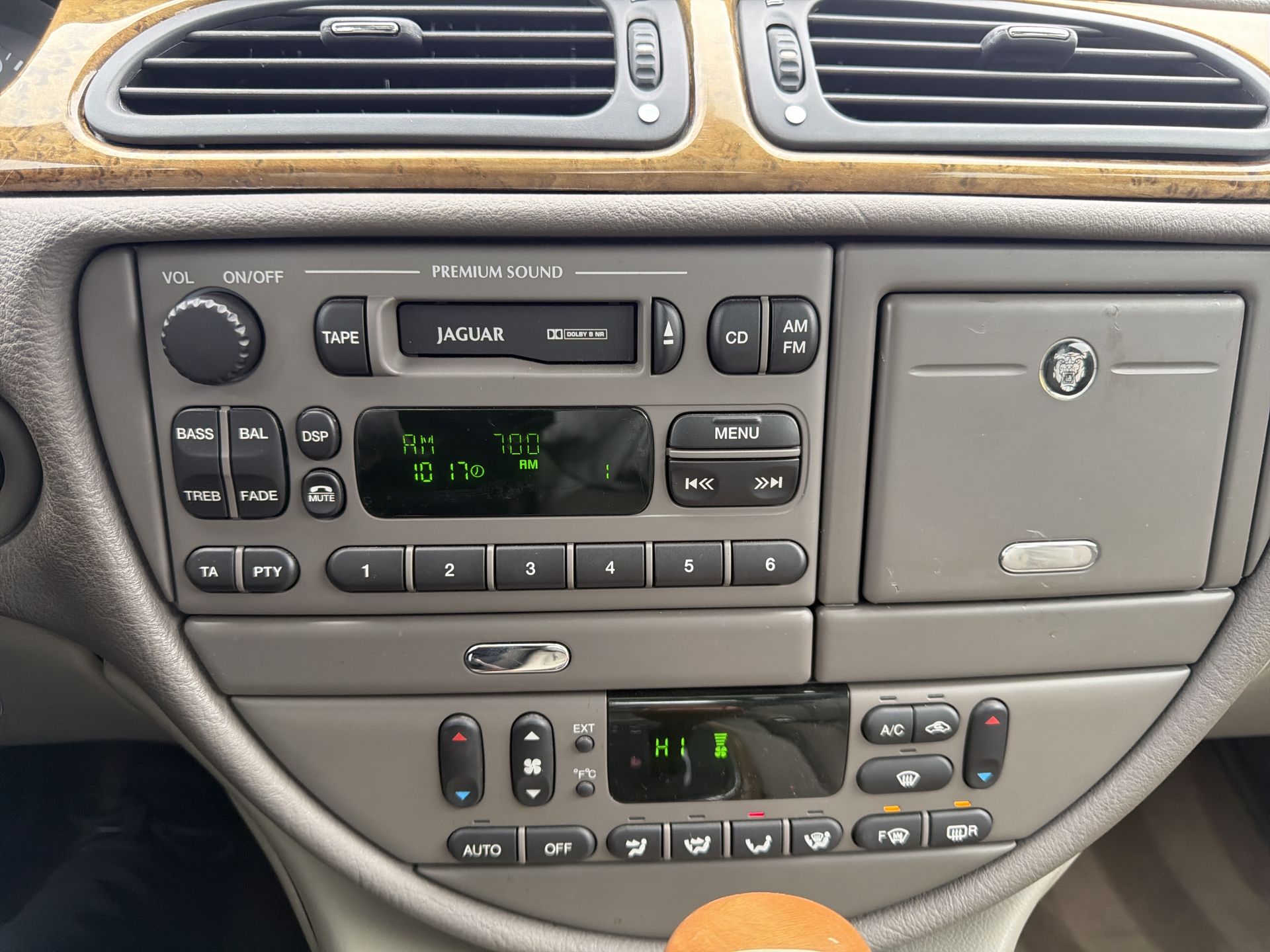 2000 Jaguar S-TYPE V8