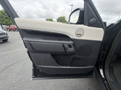 2023 Land Rover Discovery P360 S R-Dynamic