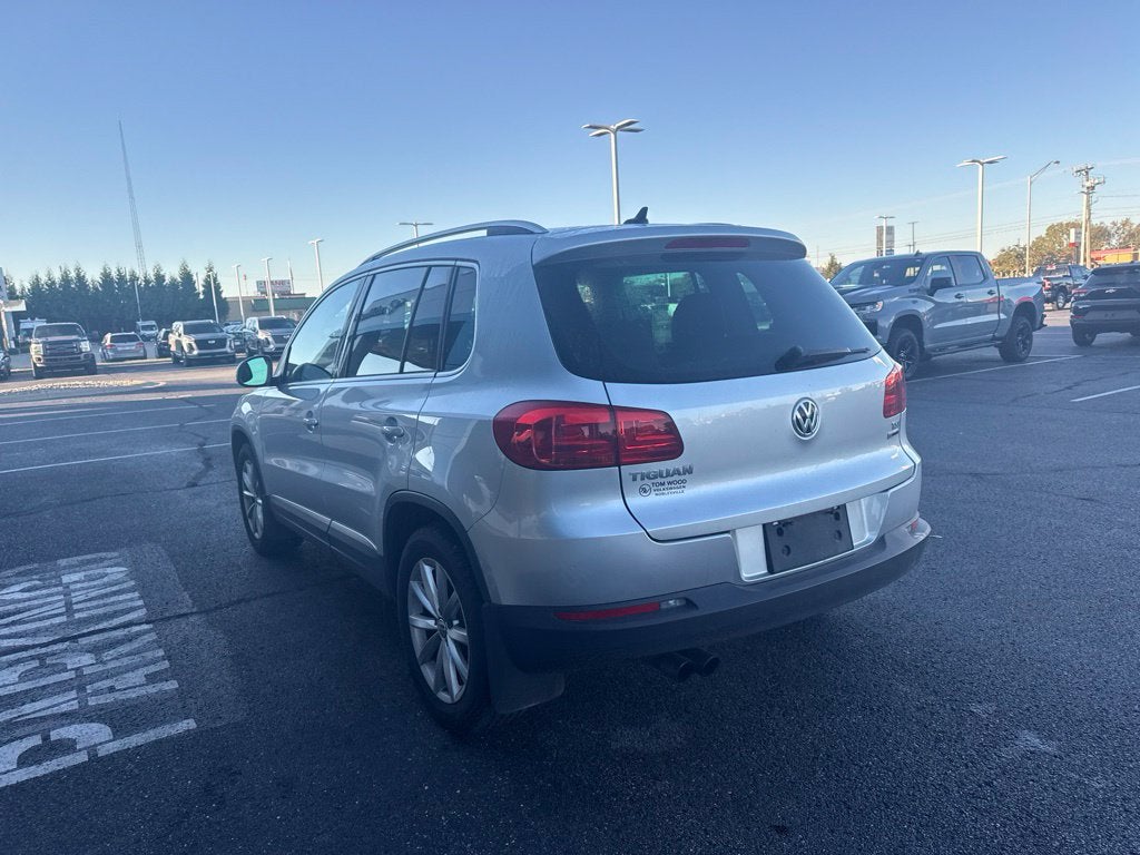 2017 Volkswagen Tiguan 2.0T Wolfsburg Edition